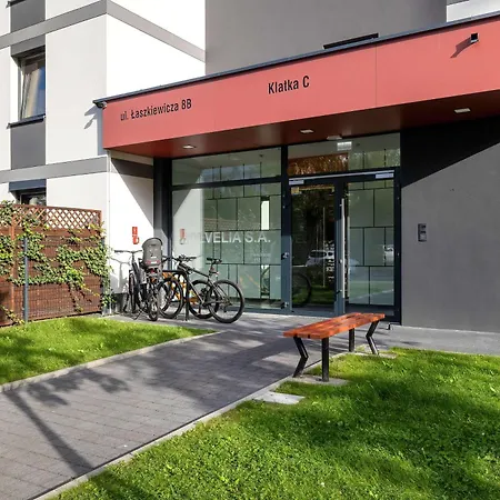 Apartman Spacious Apartment With Parking Krakow Laszkiewicza 8B By Heyrent *